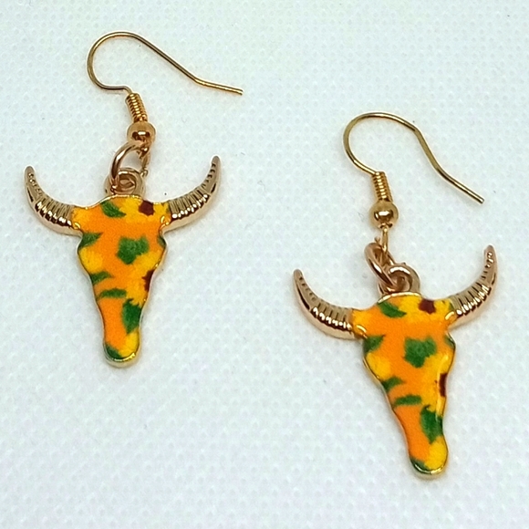 Gold and Yellow Bull Skull Dangle Earrings NEW - Picture 1 of 6